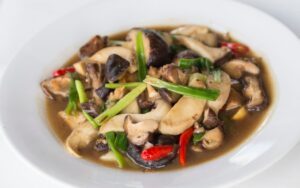 Nấm đông cô tươi nấu món gì ngon?