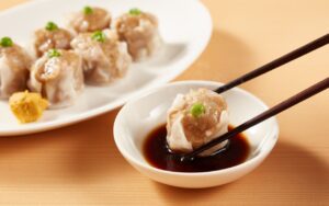 Cách pha nước tương ăn bún chay đậm đà, ngon miệng