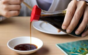 Cách pha nước tương chay ngon miệng cho bữa ăn