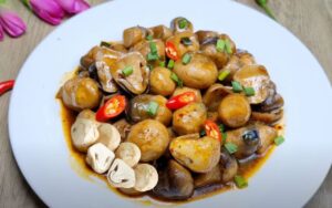 Cách làm nấm rơm kho nước tương ngon và dễ làm