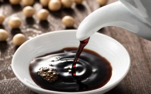 Cách làm nước tương ăn chay thơm ngon và bổ dưỡng